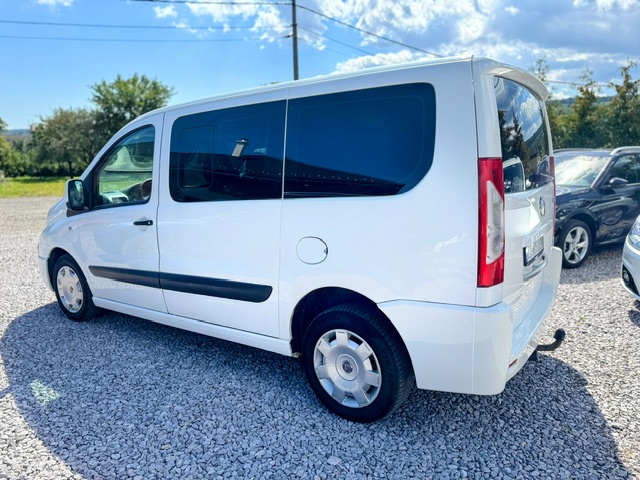 Fiat Scudo 2.0 JTD 94 kW 9 miest, ťažné, tempomat, klíma Aj na splátky už od 28,80€ – Obrázok 4