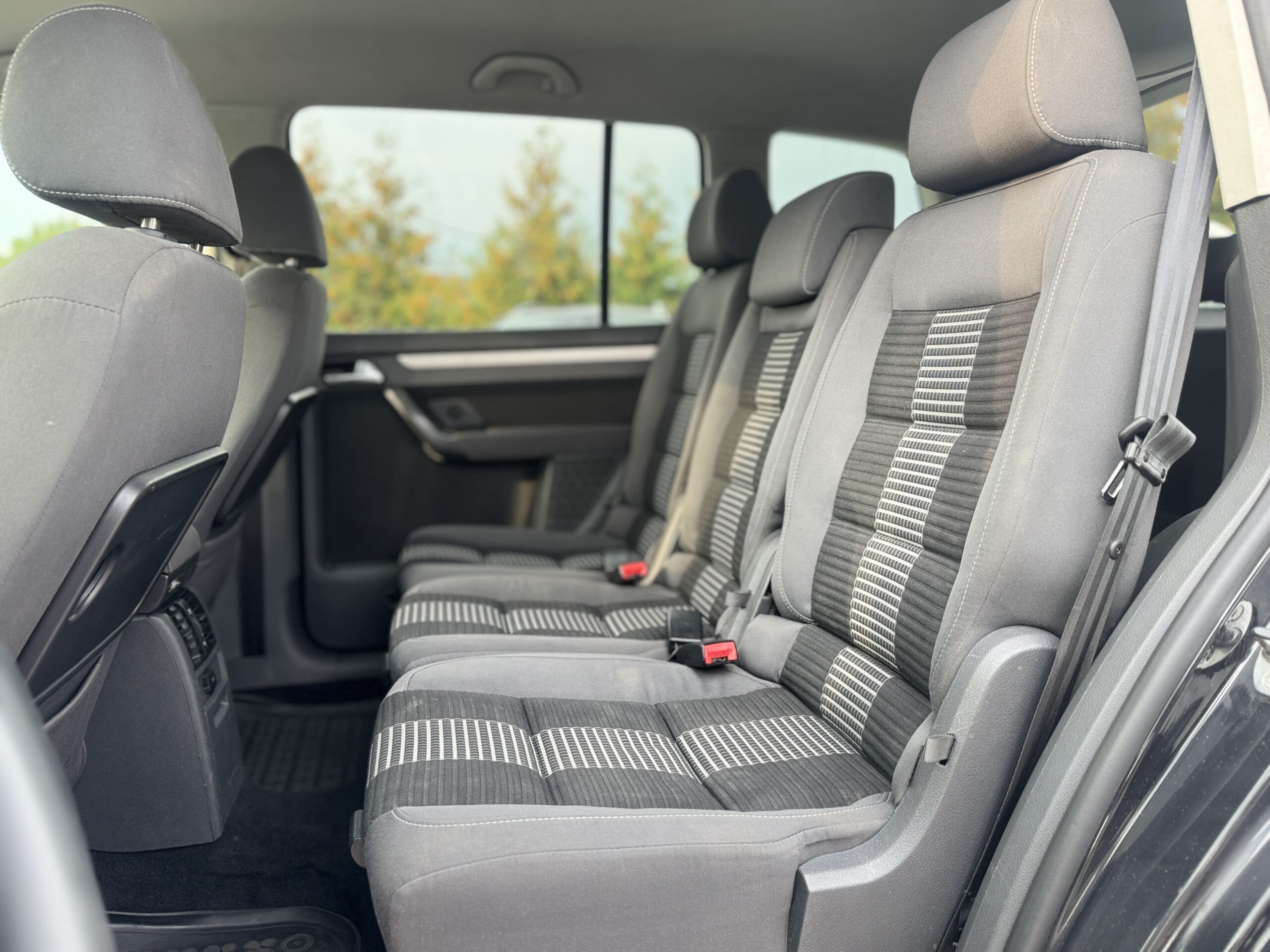 Volkswagen Touran 1.9TDi 77kW 2010 Po veľkom servise Aj na splátky už od: 18,84€ – Obrázok 8