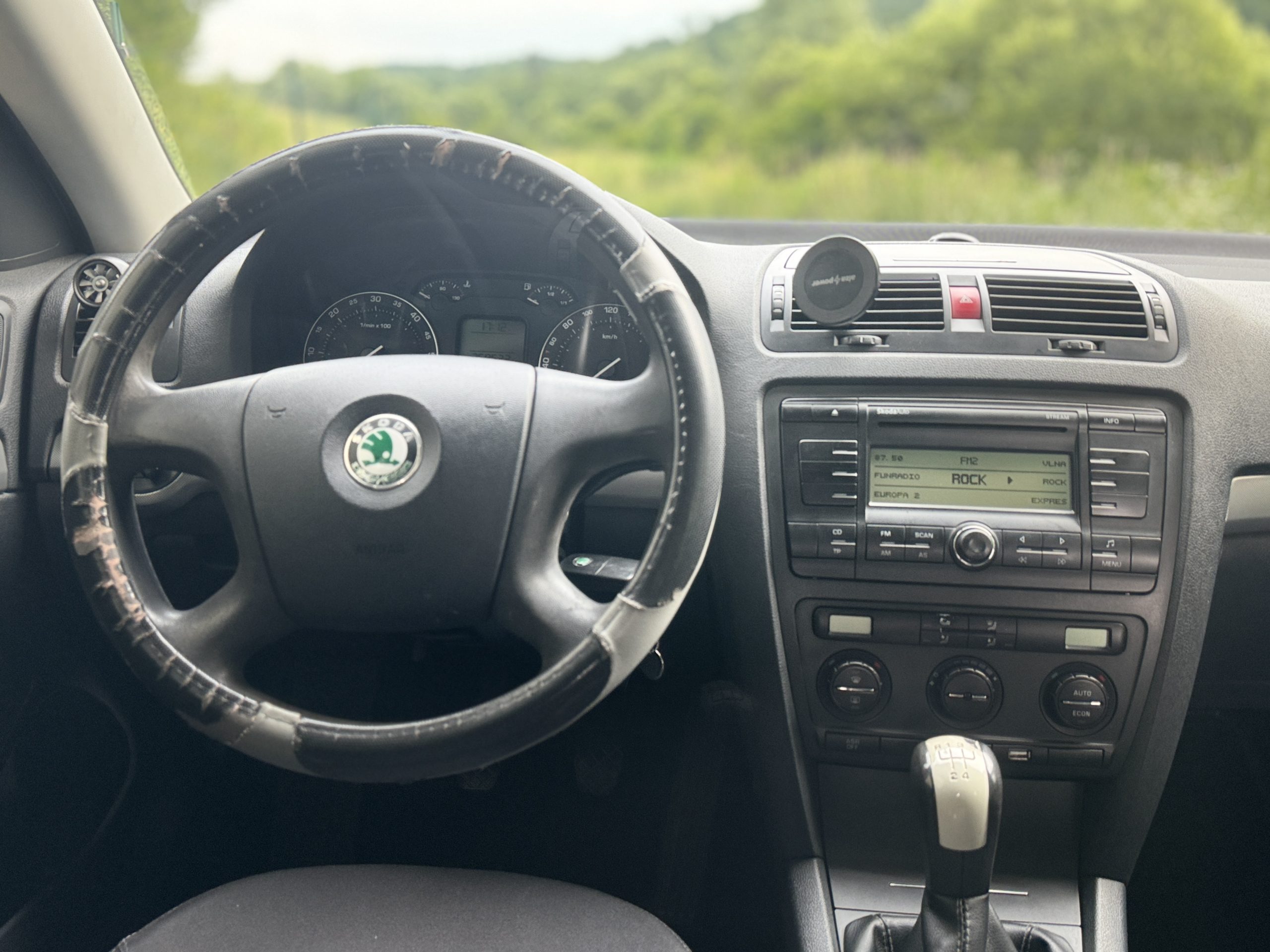 Škoda Octavia Combi 1.9 TDi 77Kw Ťažné RS packet – Obrázok 15