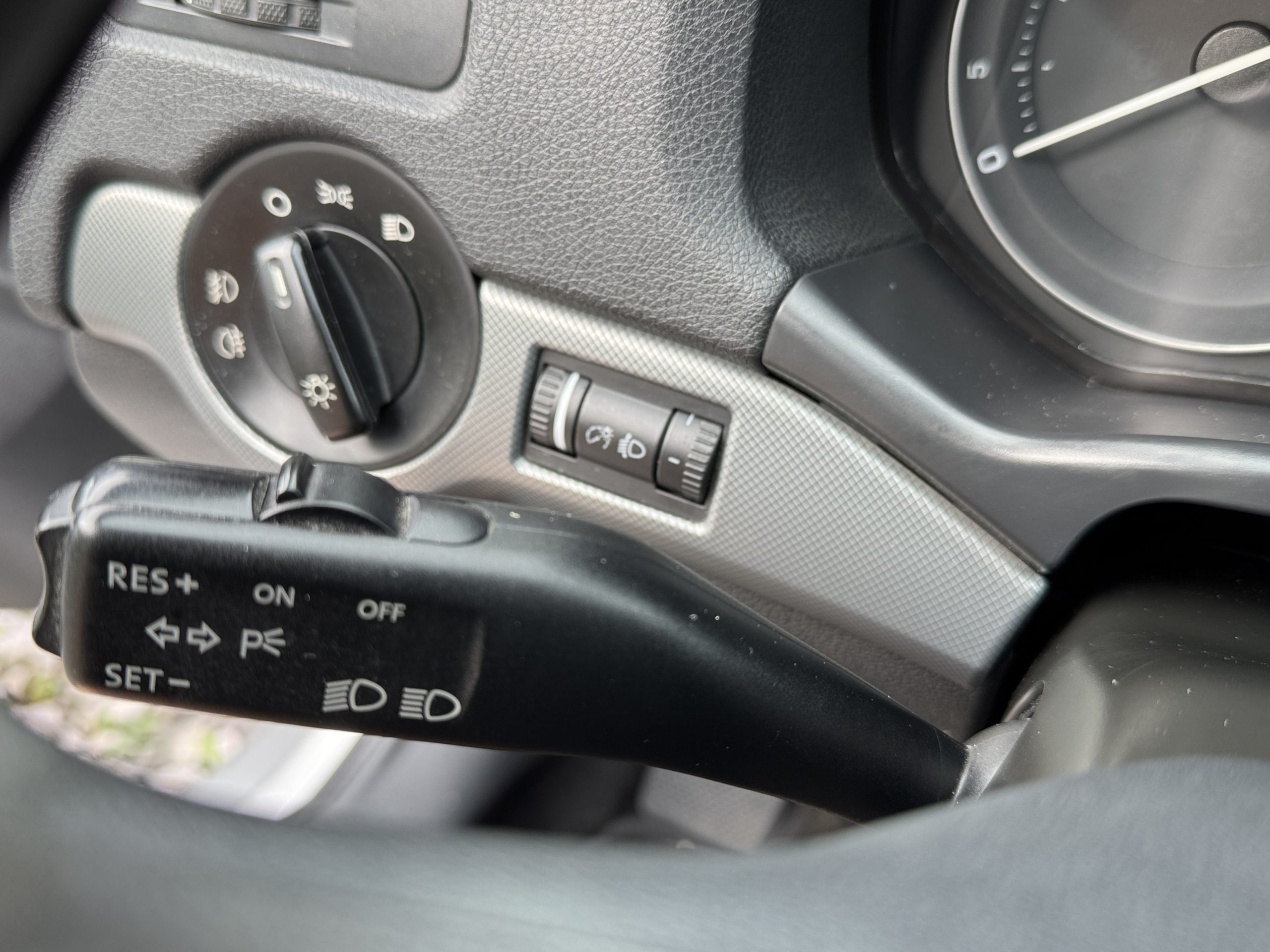 Škoda Octavia Combi 1.9 TDi 77Kw Ťažné RS packet – Obrázok 17
